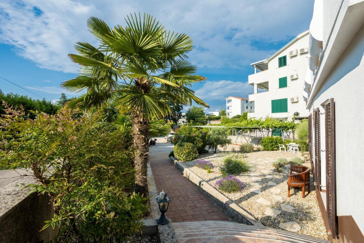 Dubasa B&B Vantacici Ngoại thất bức ảnh