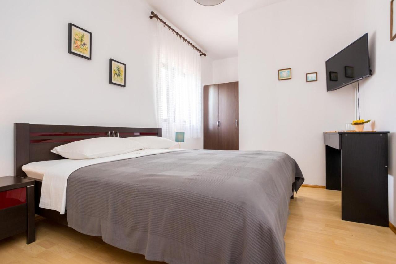 Dubasa B&B Vantacici Ngoại thất bức ảnh