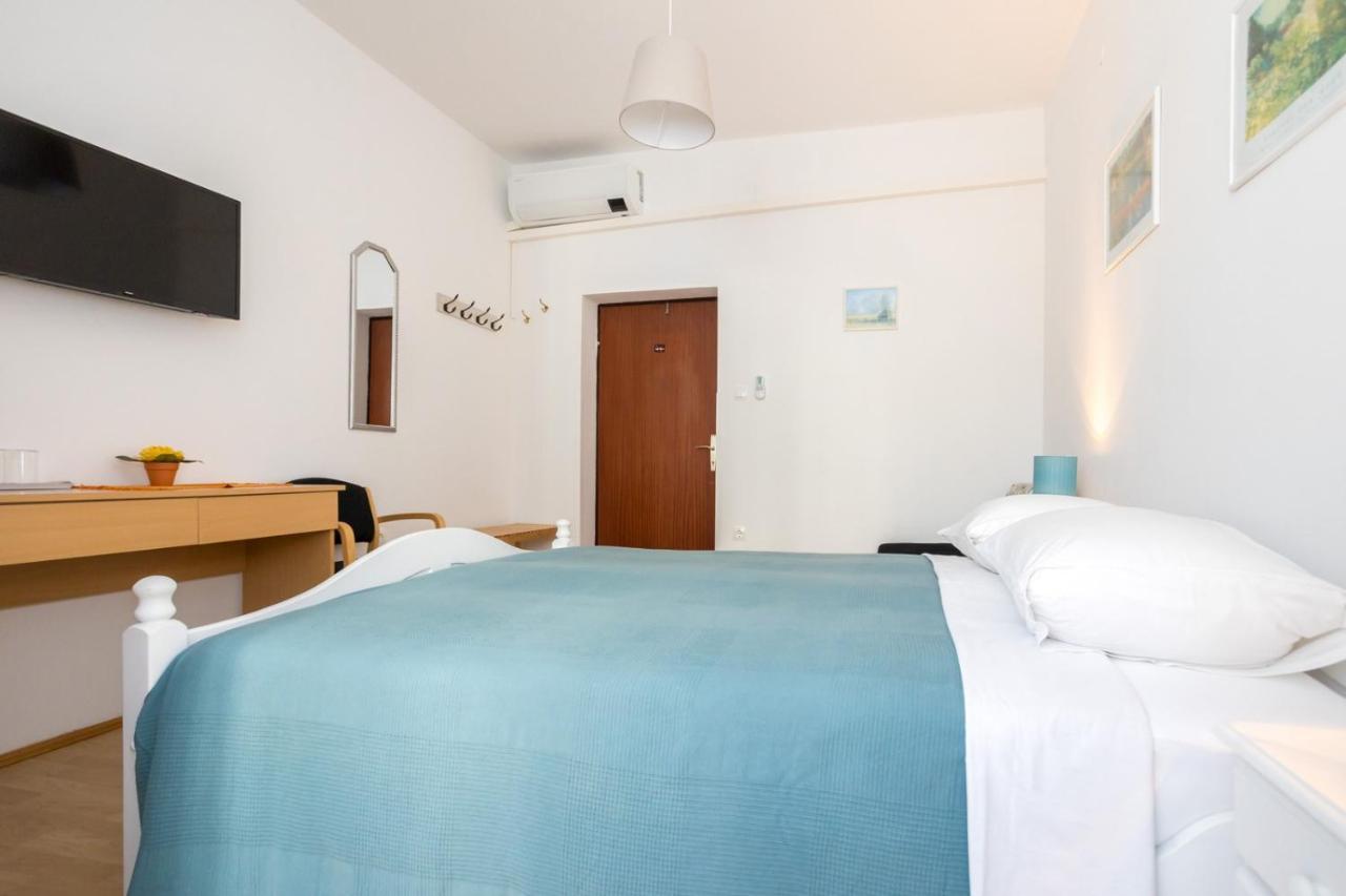Dubasa B&B Vantacici Ngoại thất bức ảnh