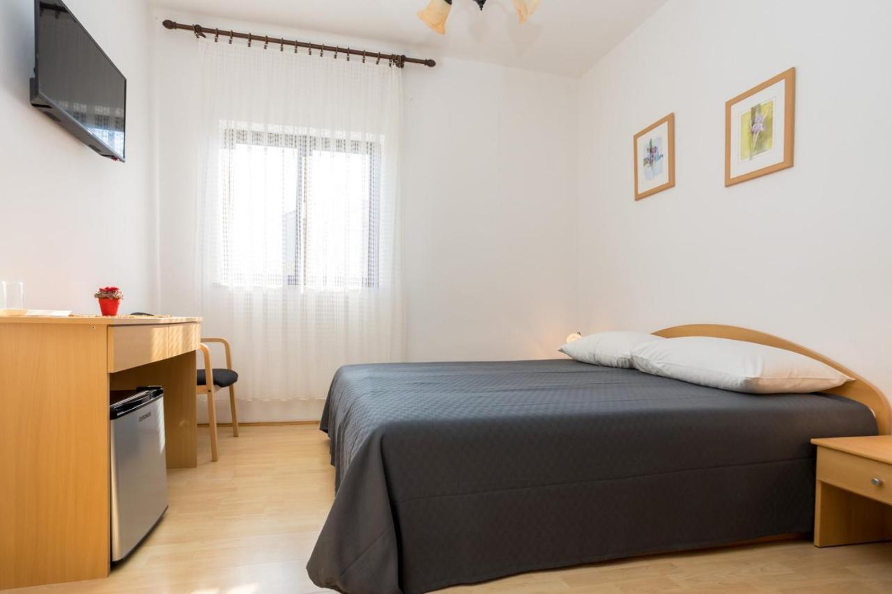 Dubasa B&B Vantacici Ngoại thất bức ảnh